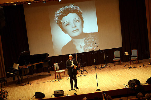 christelle-loury-ambassade-russie