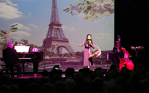 Paris et les belles chansons françaises