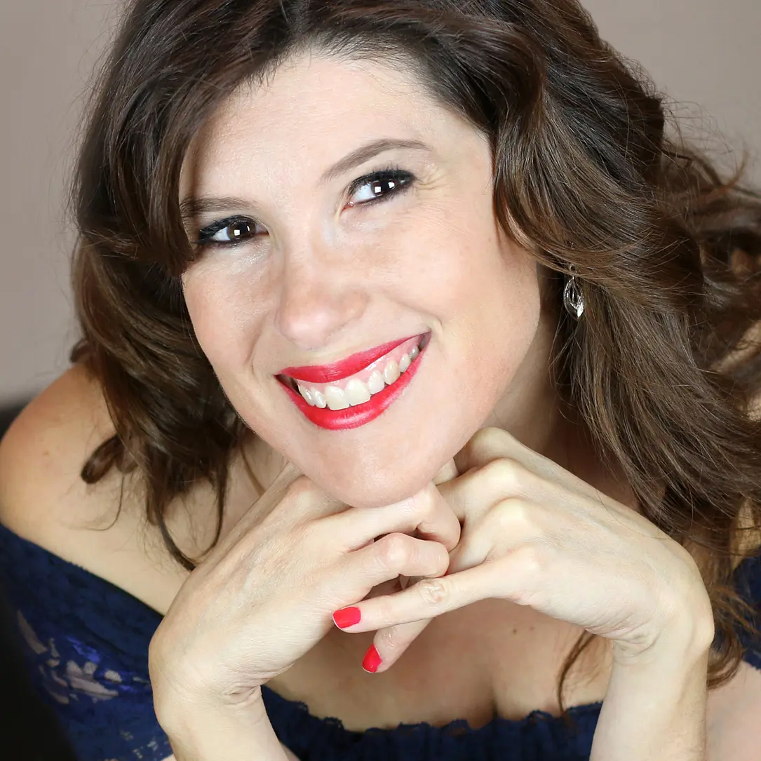 Une voix, 5 femmes — Christelle Loury